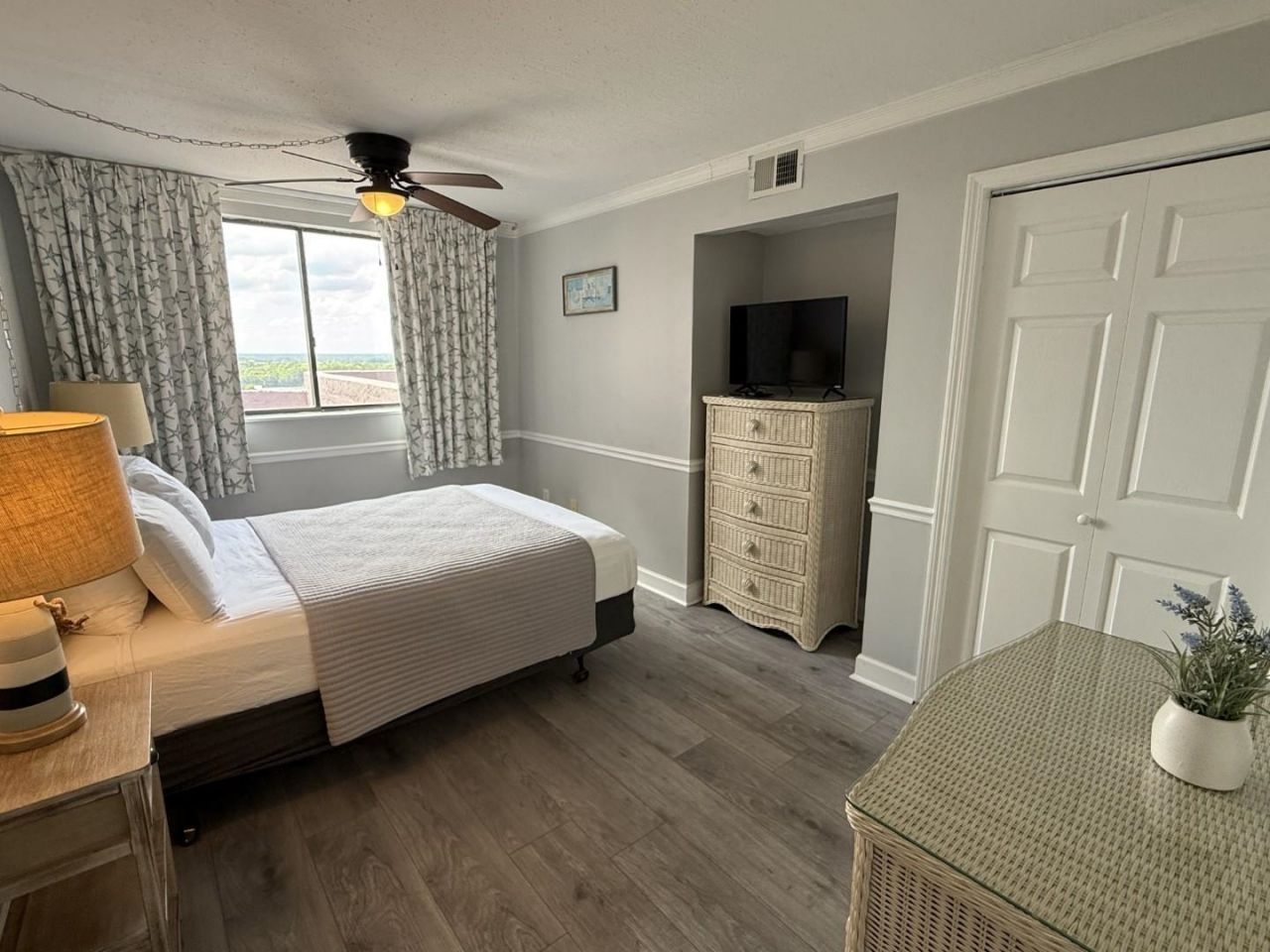 2406 N Ocean Blvd.  Photo 22