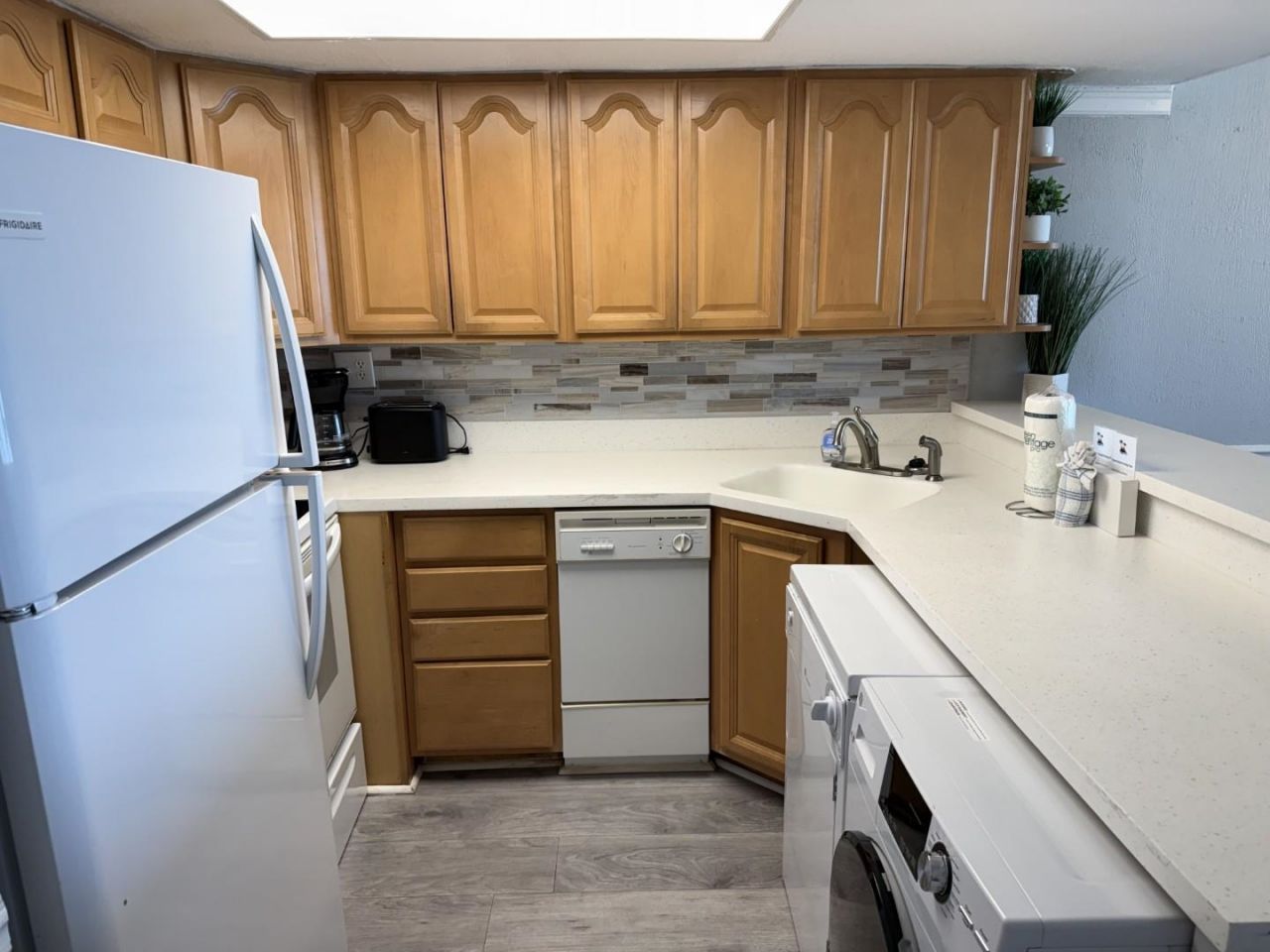 2406 N Ocean Blvd.  Photo 5