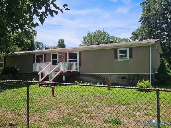 14 Hunters Trail, Cumberland, VA 23040