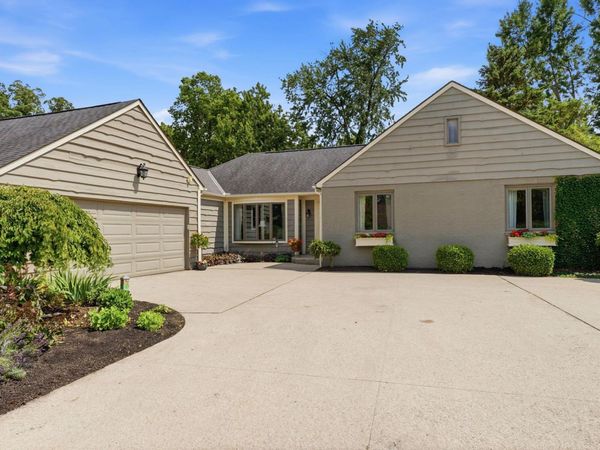3401 Woodview Place , Columbus, OH 43220