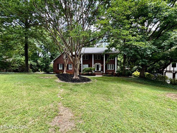 518 Old Tavern Circle, Knoxville, TN 37934