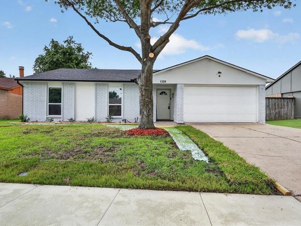 1109 Coffeyville Trail, Grand Prairie, TX 75052
