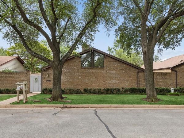 2022 Winter Sunday Way, Arlington, TX 76012