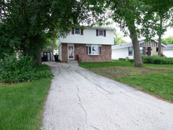 11634 W Dearbourn Ave, Wauwatosa, WI 53226