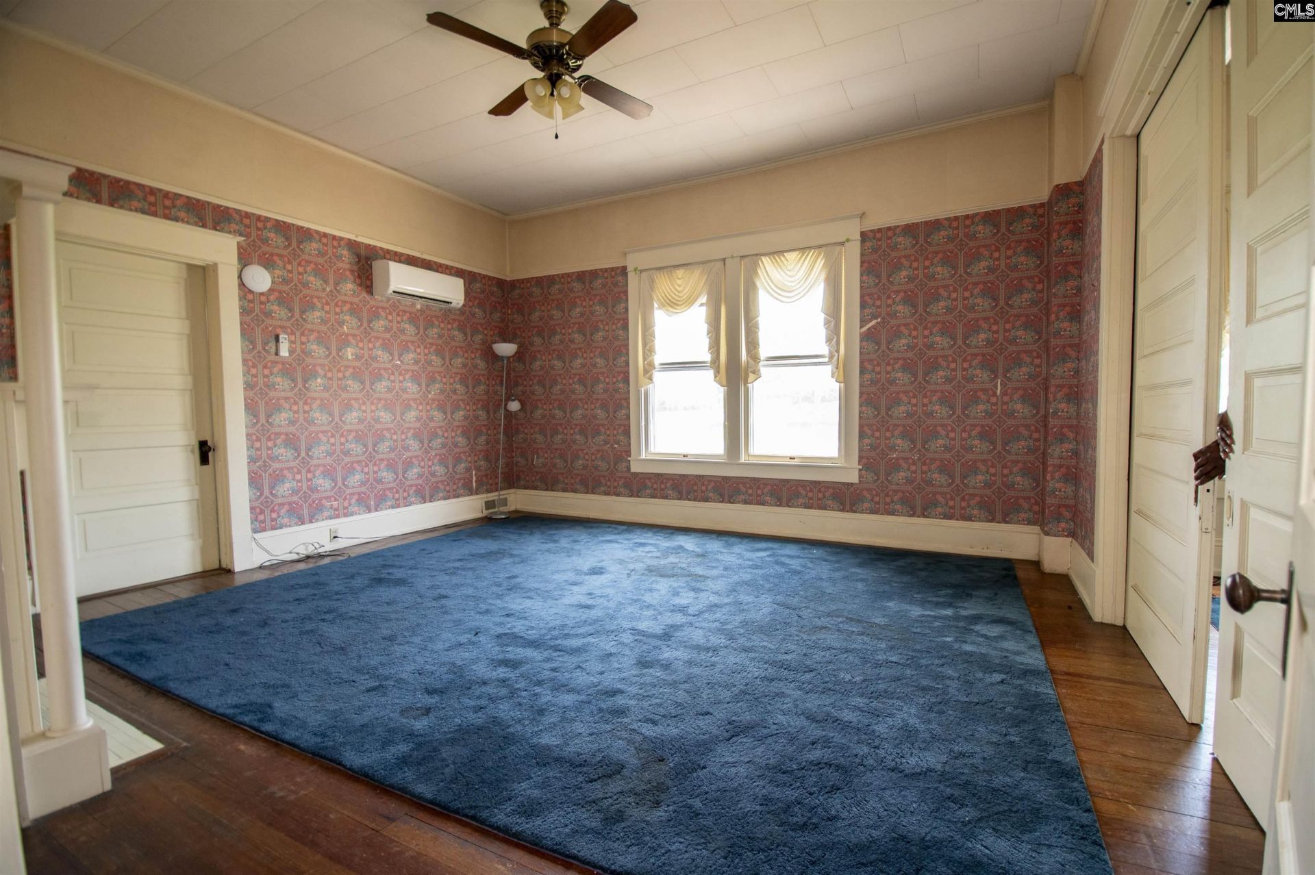1015 Boundary Street  Photo 16
