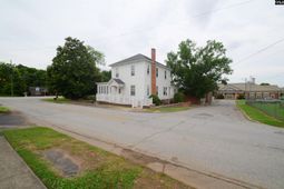 1015 Boundary Street  photo 4