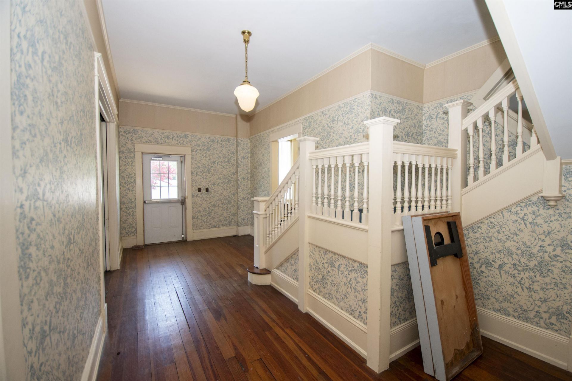 1015 Boundary Street  Photo 7