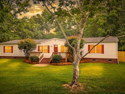 1825 Central Avenue, Summerville, SC 29483