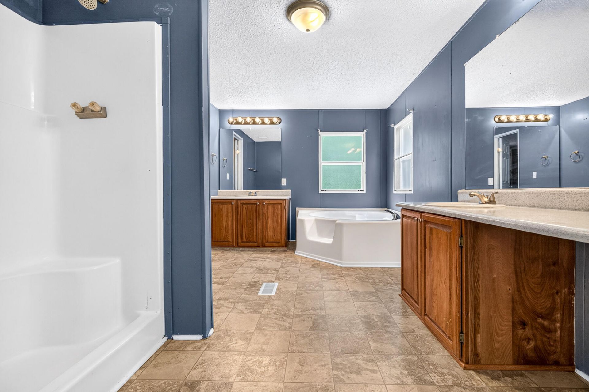 1825 Central Avenue Photo 17