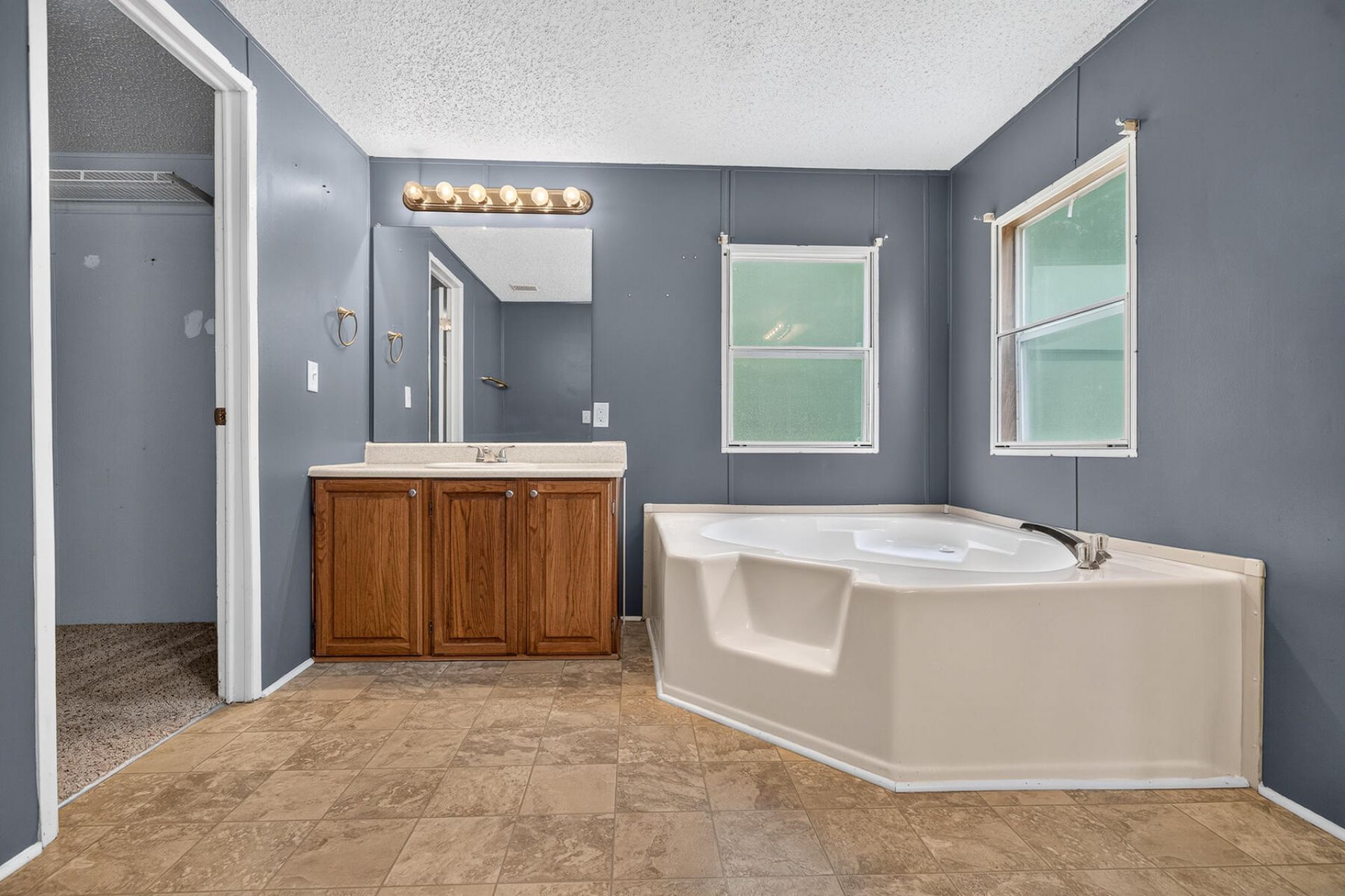 1825 Central Avenue Photo 18