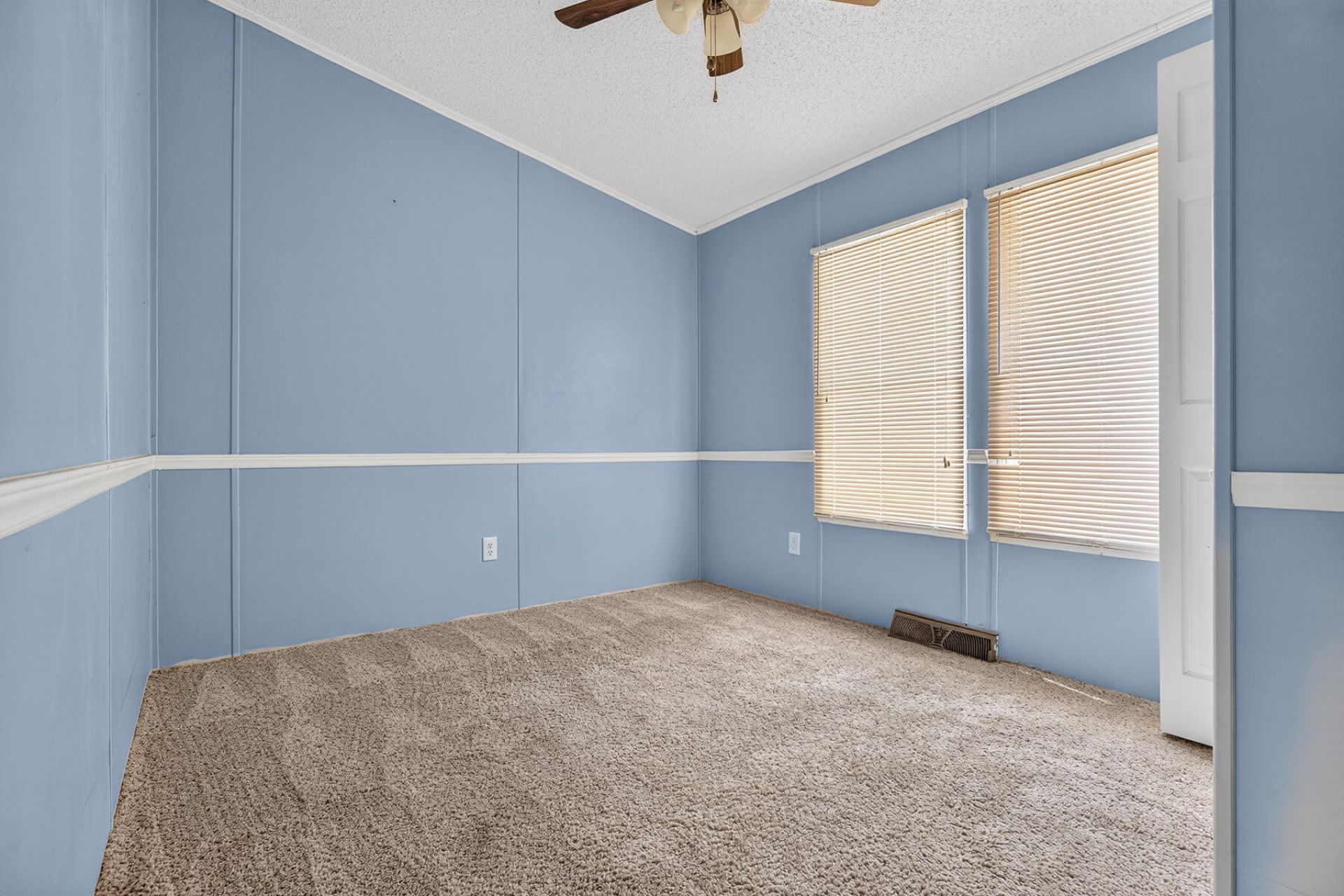 1825 Central Avenue Photo 27
