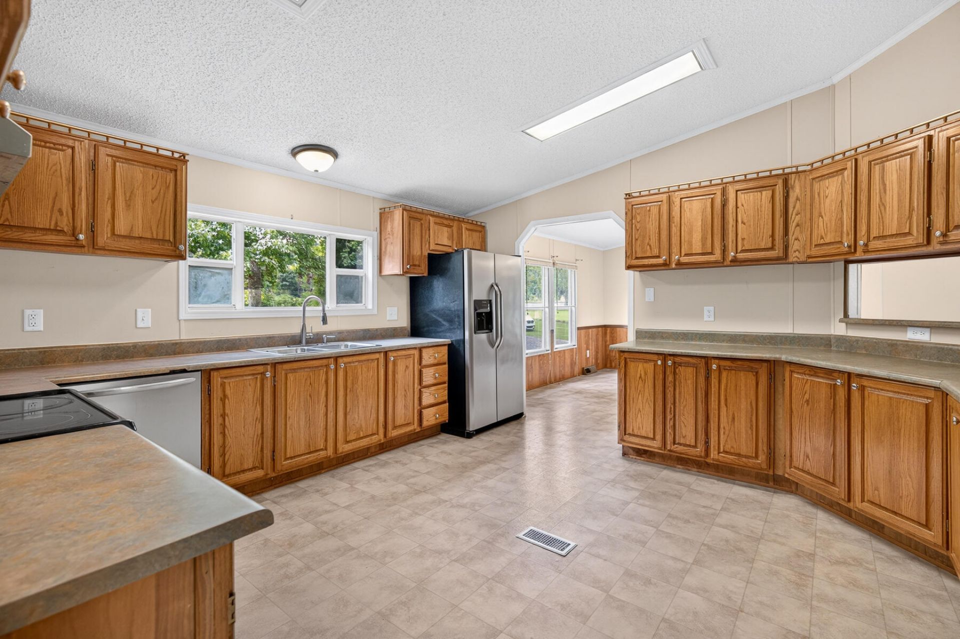 1825 Central Avenue Photo 35