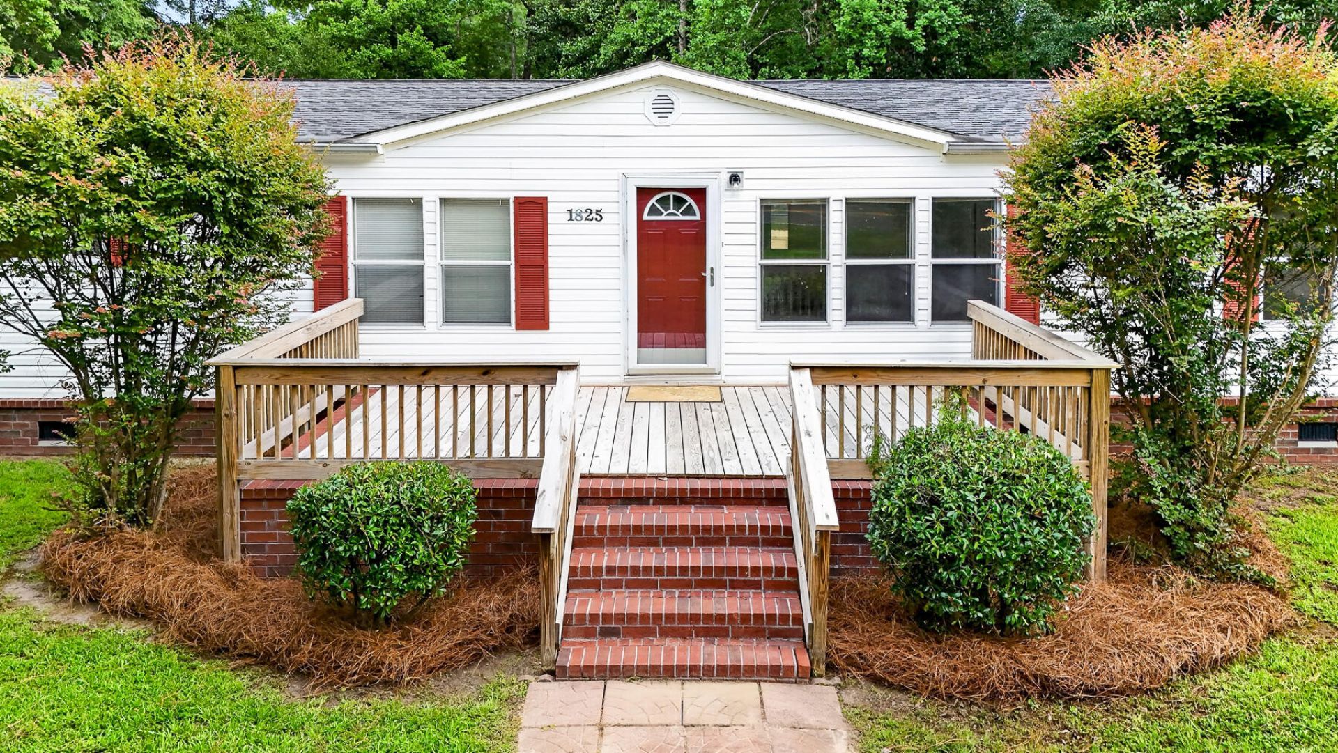 1825 Central Avenue Photo 8
