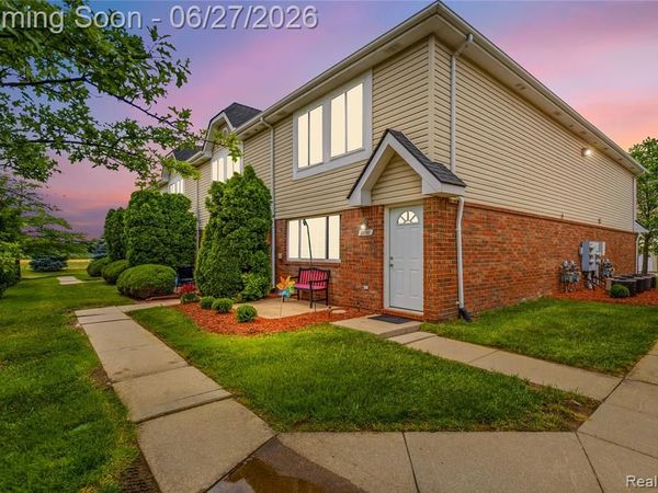 29760 Beverly Lane, Chesterfield Twp, MI 48047