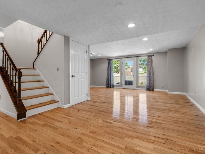 10883 Lakehurst Court, Sycamore Township, OH 45242 Photo 36
