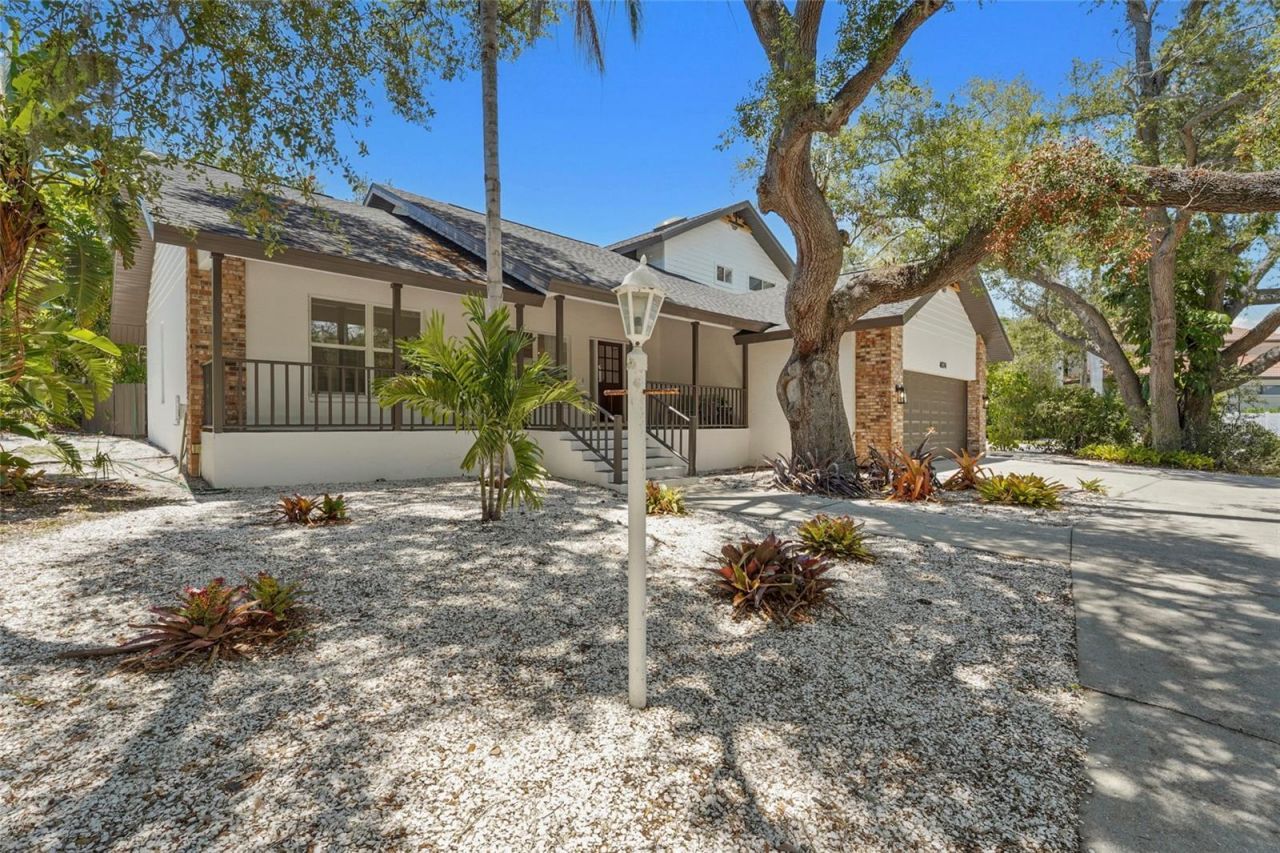 4074 Redbird Circle, Sarasota, FL 34231 Photo