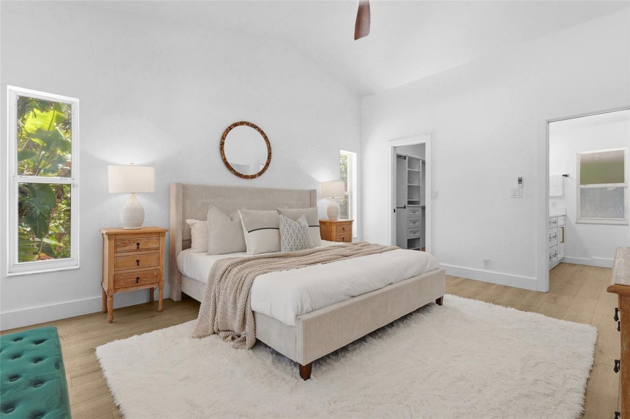 4074 Redbird Circle , Sarasota, FL 34231 Photo