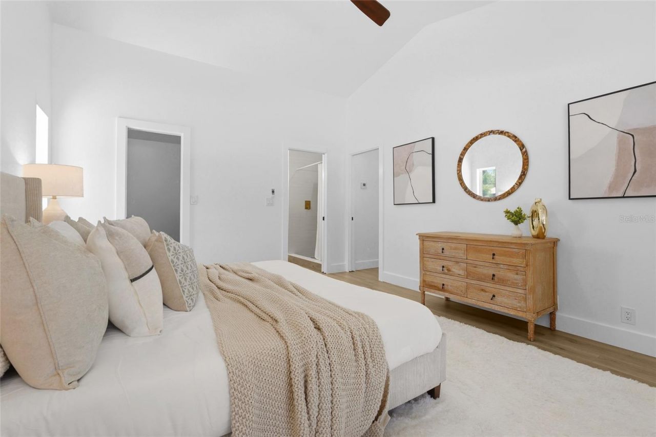 4074 Redbird Circle , Sarasota, FL 34231 Photo