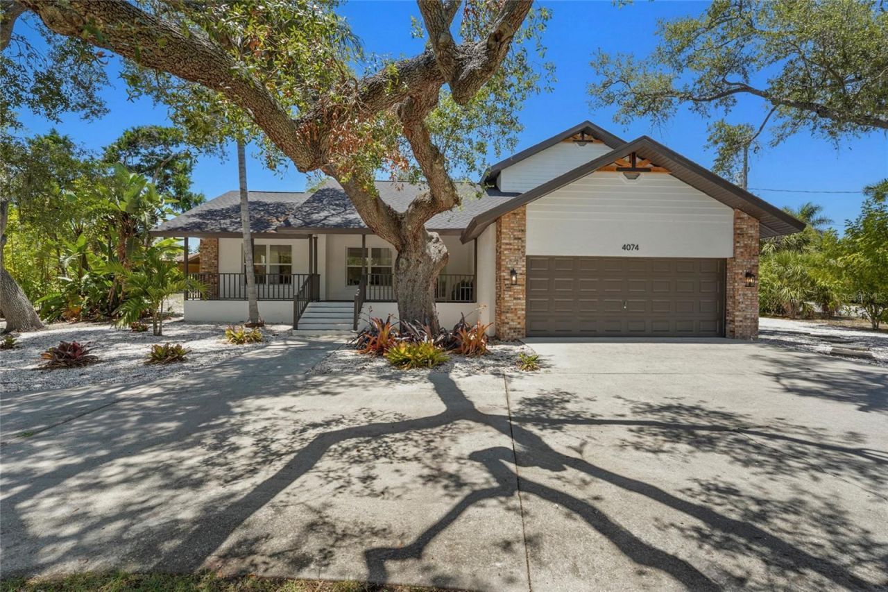 4074 Redbird Circle , Sarasota, FL 34231 Photo