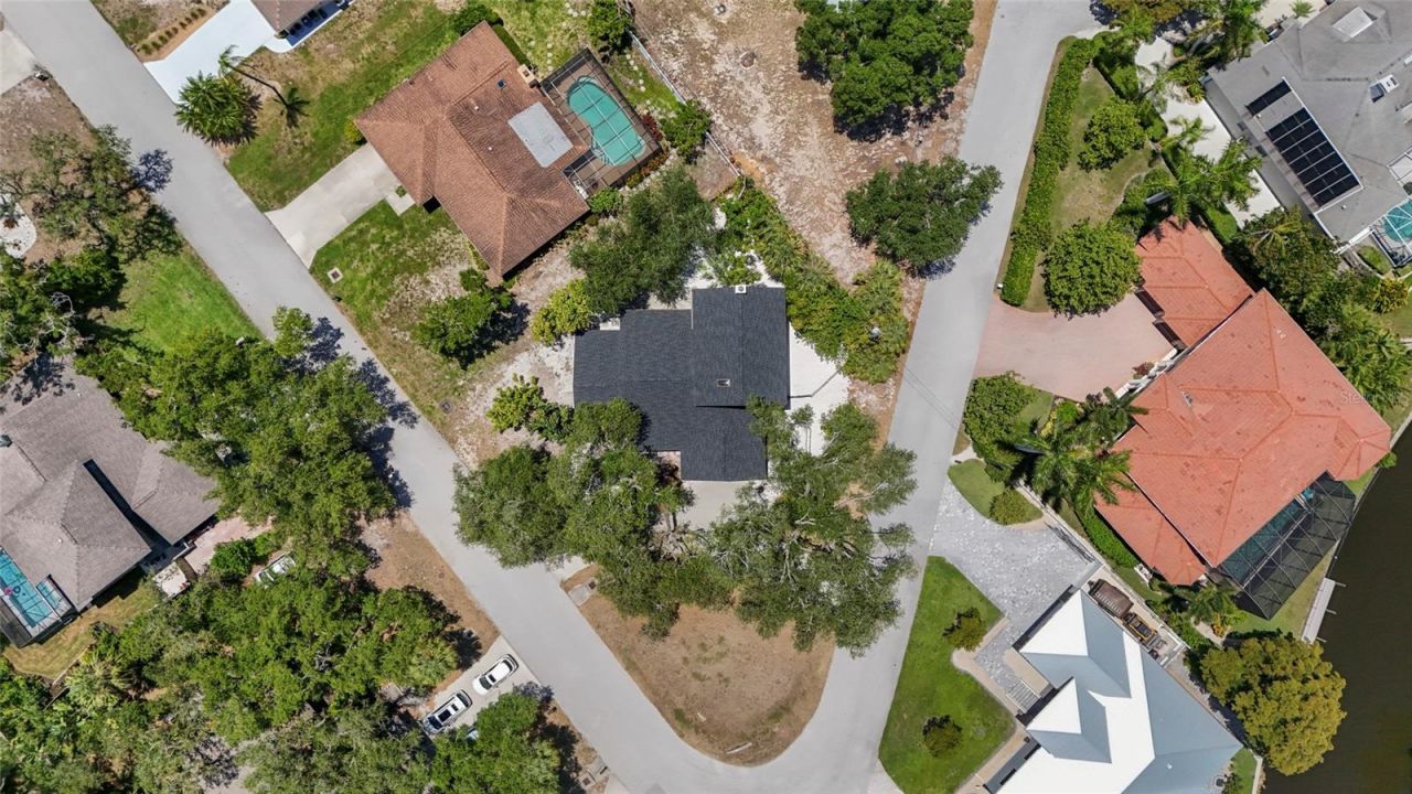 4074 Redbird Circle , Sarasota, FL 34231 Photo