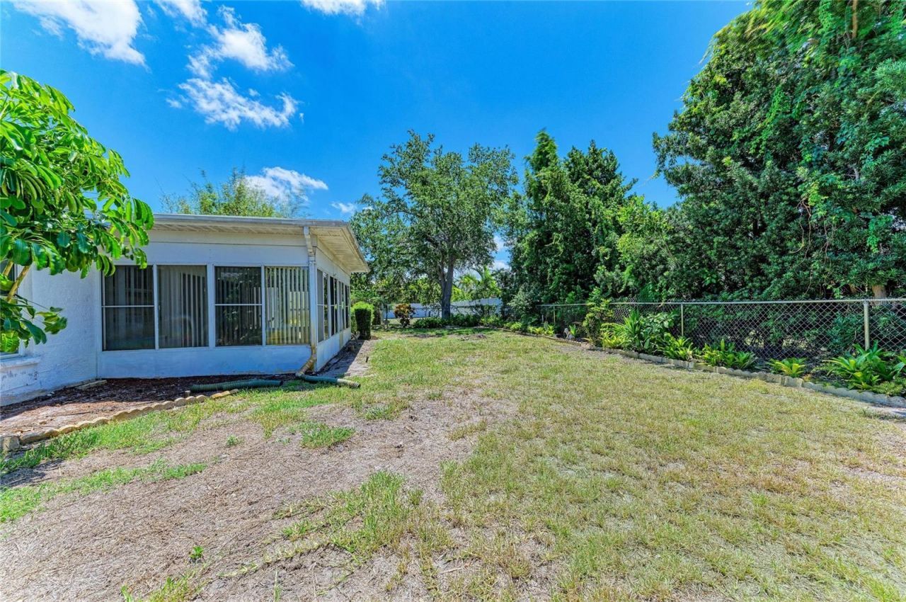 6601 13th , Bradenton, FL 34209 Photo
