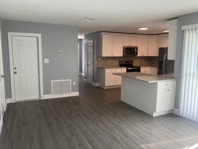 5241 Magnolia Terrace , Fruitland Park, FL 34731 Photo