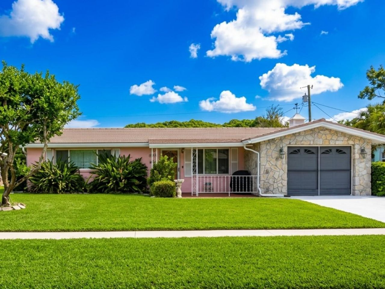 1248 Ermine Drive , Holiday, FL 34690 Photo