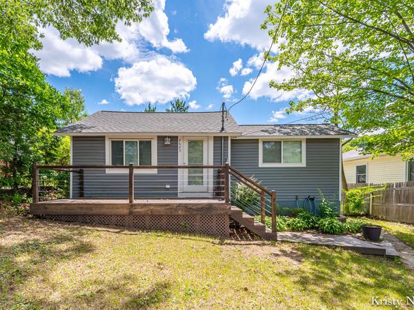 8683 Old Belding Road NE, Rockford, MI 49341