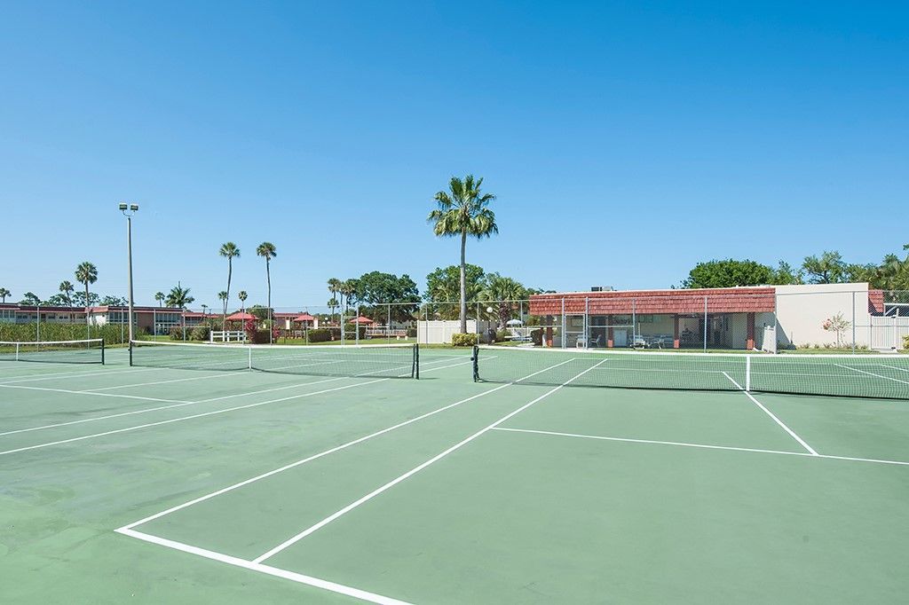 78 Royal Oak Drive, Unit 201, Vero Beach, FL 32962 Photo