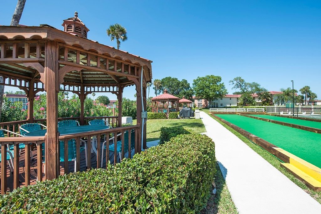 78 Royal Oak Drive, Unit 201, Vero Beach, FL 32962 Photo