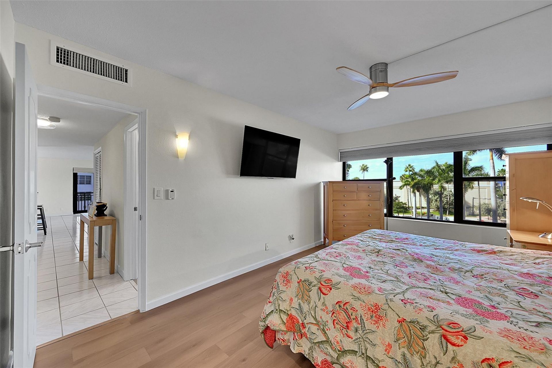 3800 Galt Ocean Drive, Unit 311, Fort Lauderdale, FL 33308 Photo