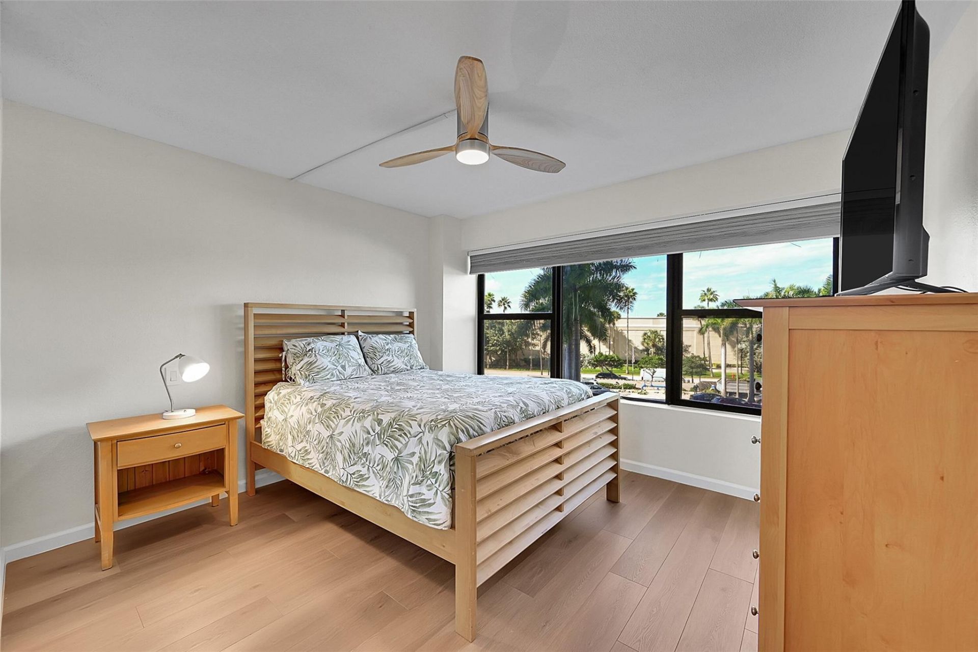 3800 Galt Ocean Drive, Unit 311, Fort Lauderdale, FL 33308 Photo