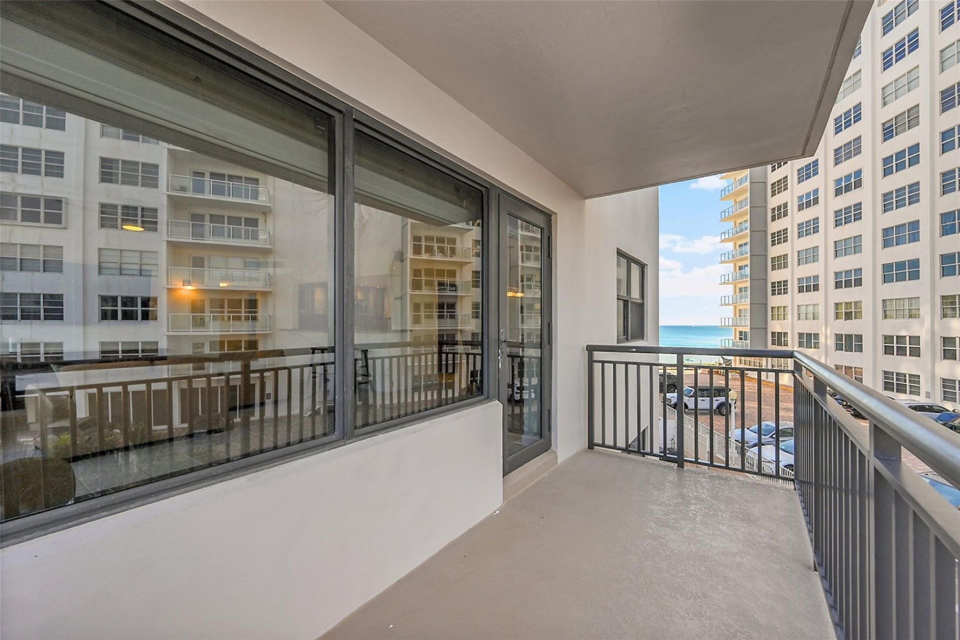 3800 Galt Ocean Drive, Unit 311, Fort Lauderdale, FL 33308 Photo