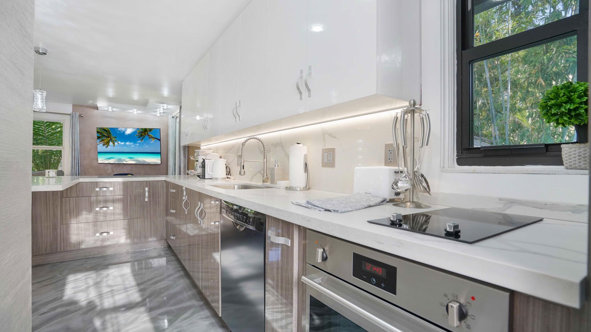 2249 Lazy Lane, Lazy Lake, FL 33305 Photo