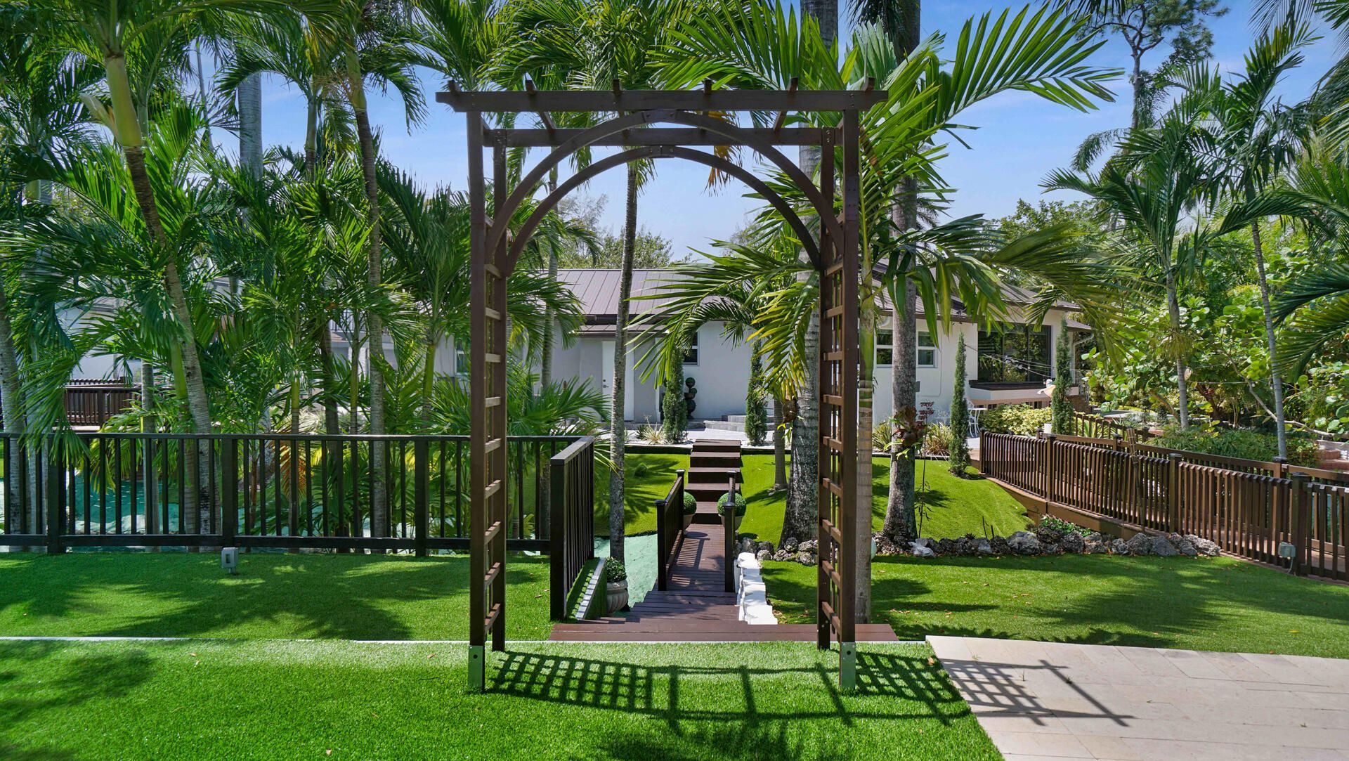 2249 Lazy Lane, Lazy Lake, FL 33305 Photo