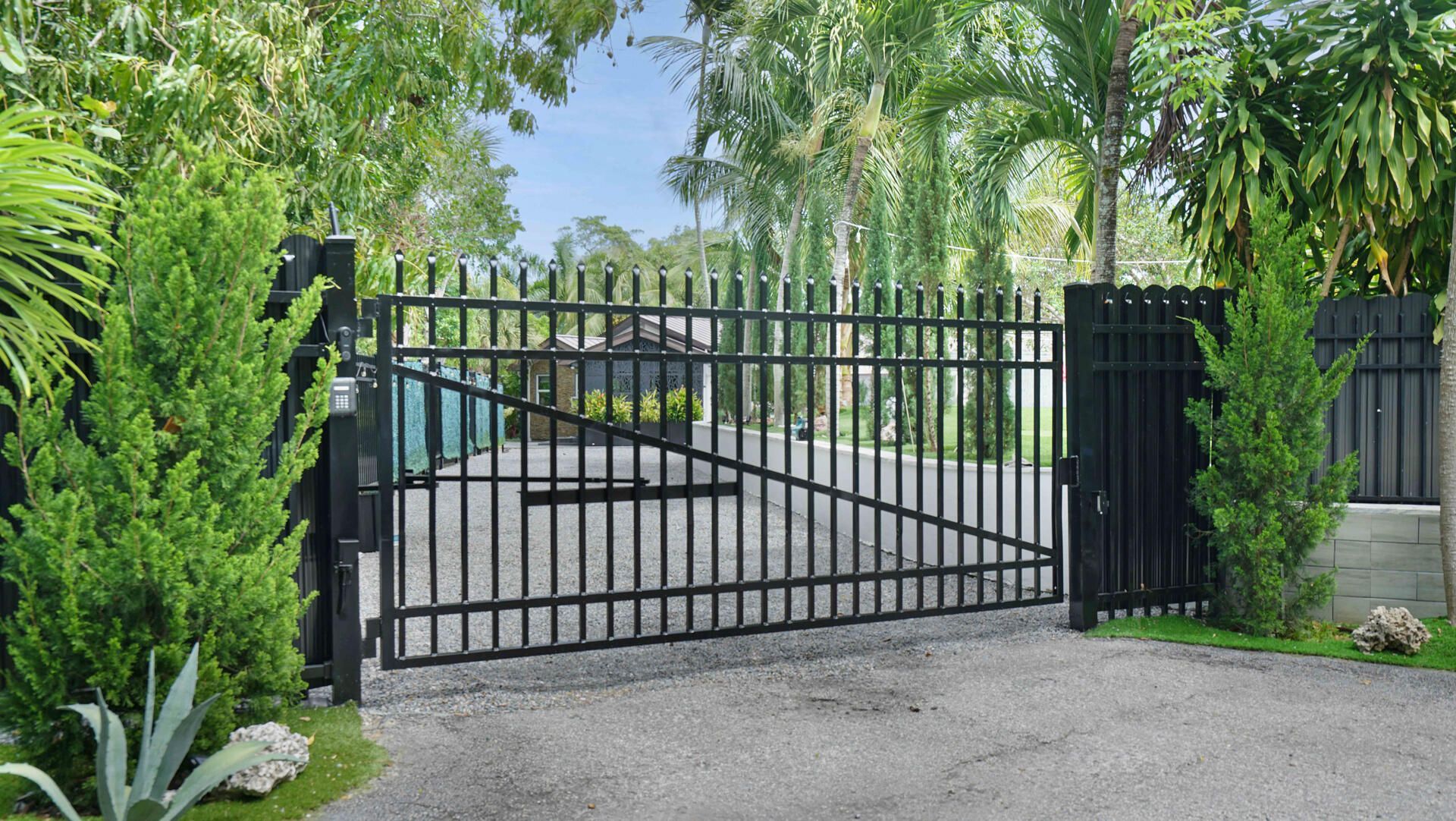 2249 Lazy Lane, Lazy Lake, FL 33305 Photo