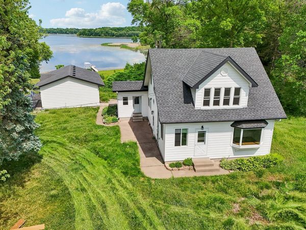 11551 278th Street, Chisago City, MN 55013