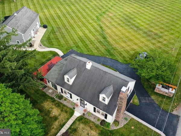 5390 NURSERY ROAD, DOVER, PA 17315