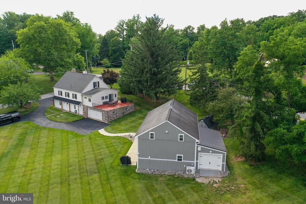 5390 NURSERY ROAD, DOVER, PA 17315