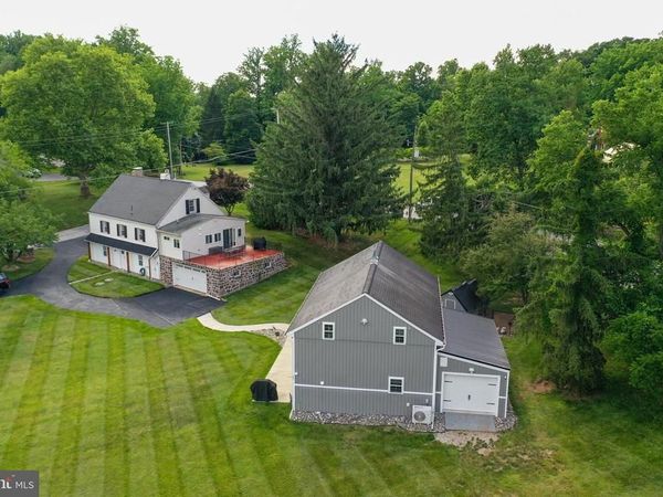 5390 NURSERY ROAD, DOVER, PA 17315