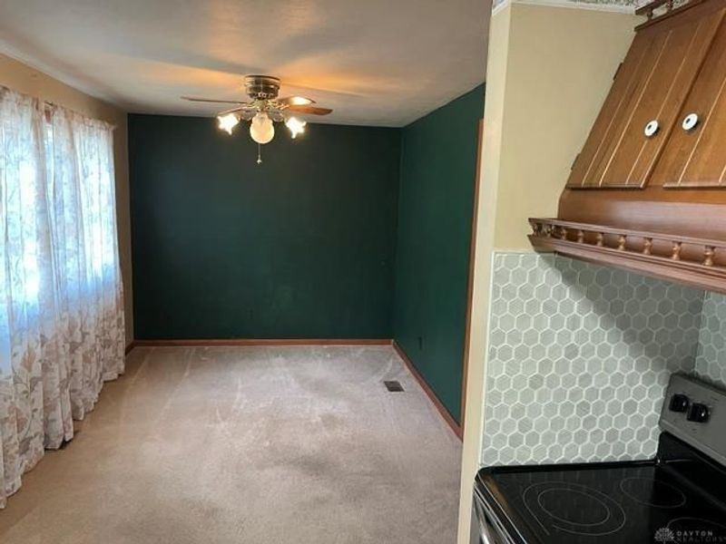 725 Hile Lane, Englewood, OH 45322 Photo 7