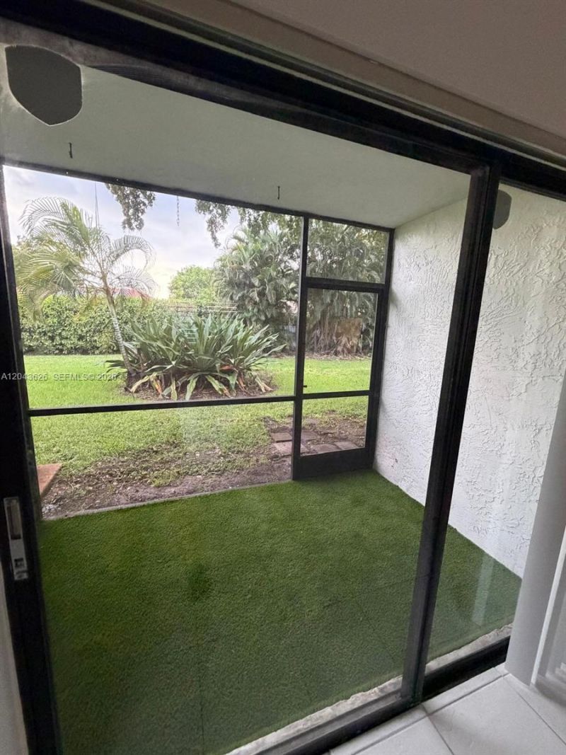 9643 NW 4th St , Unit 5B, Coral Springs, FL 33071 Photo