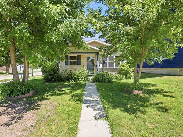 2224 GEELE AVENUE, Sheboygan, WI 53083