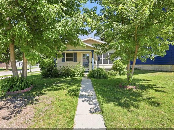2224 GEELE AVENUE, Sheboygan, WI 53083