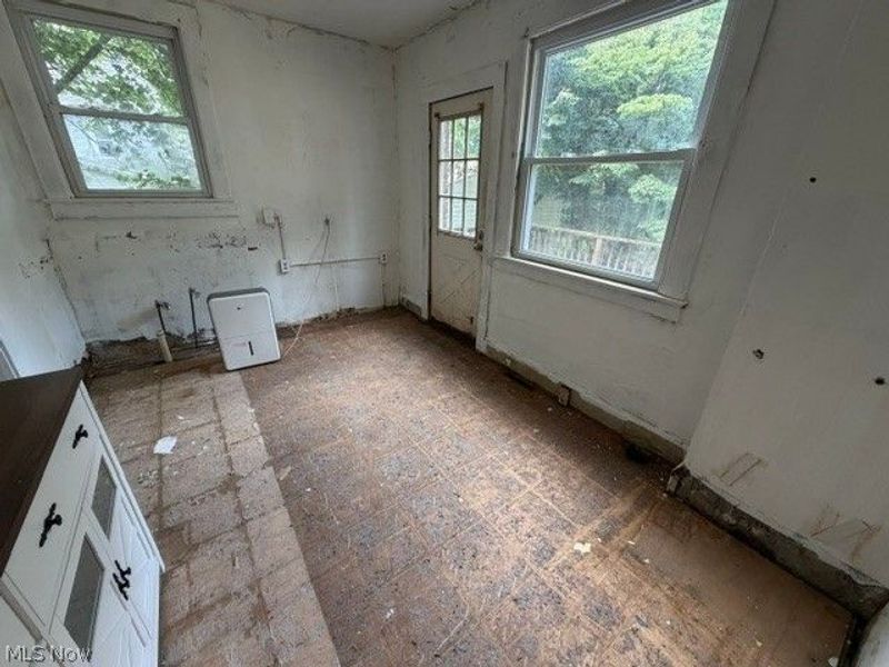 462 Watson Street, Akron, OH 44305 Photo 7