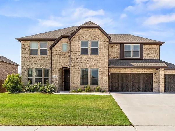 280 Sparkling Springs Drive, Waxahachie, TX 75165