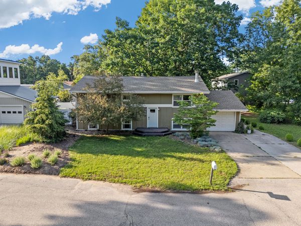 112 Carter Road , Michigan City, IN 46360
