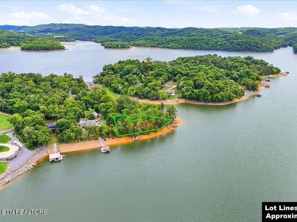 1716 Taskigi Court, Mooresburg, TN 37811