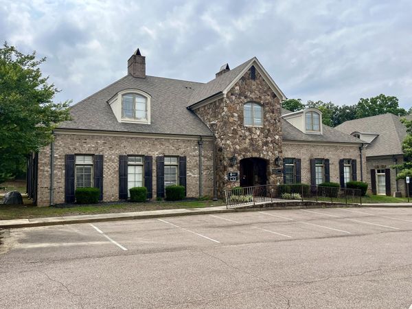 3265 W Sarazen Circle, Unit F201, Memphis, TN 38125