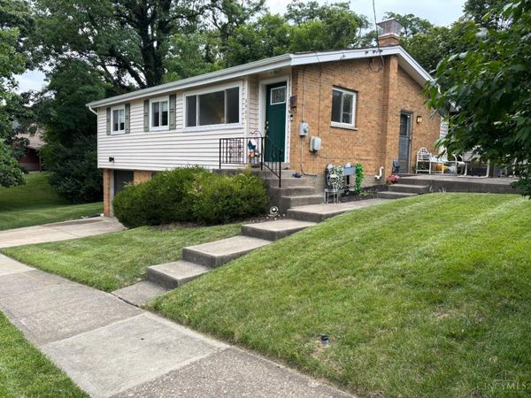 3905 Mantell Avenue, Sycamore Twp, OH 45236